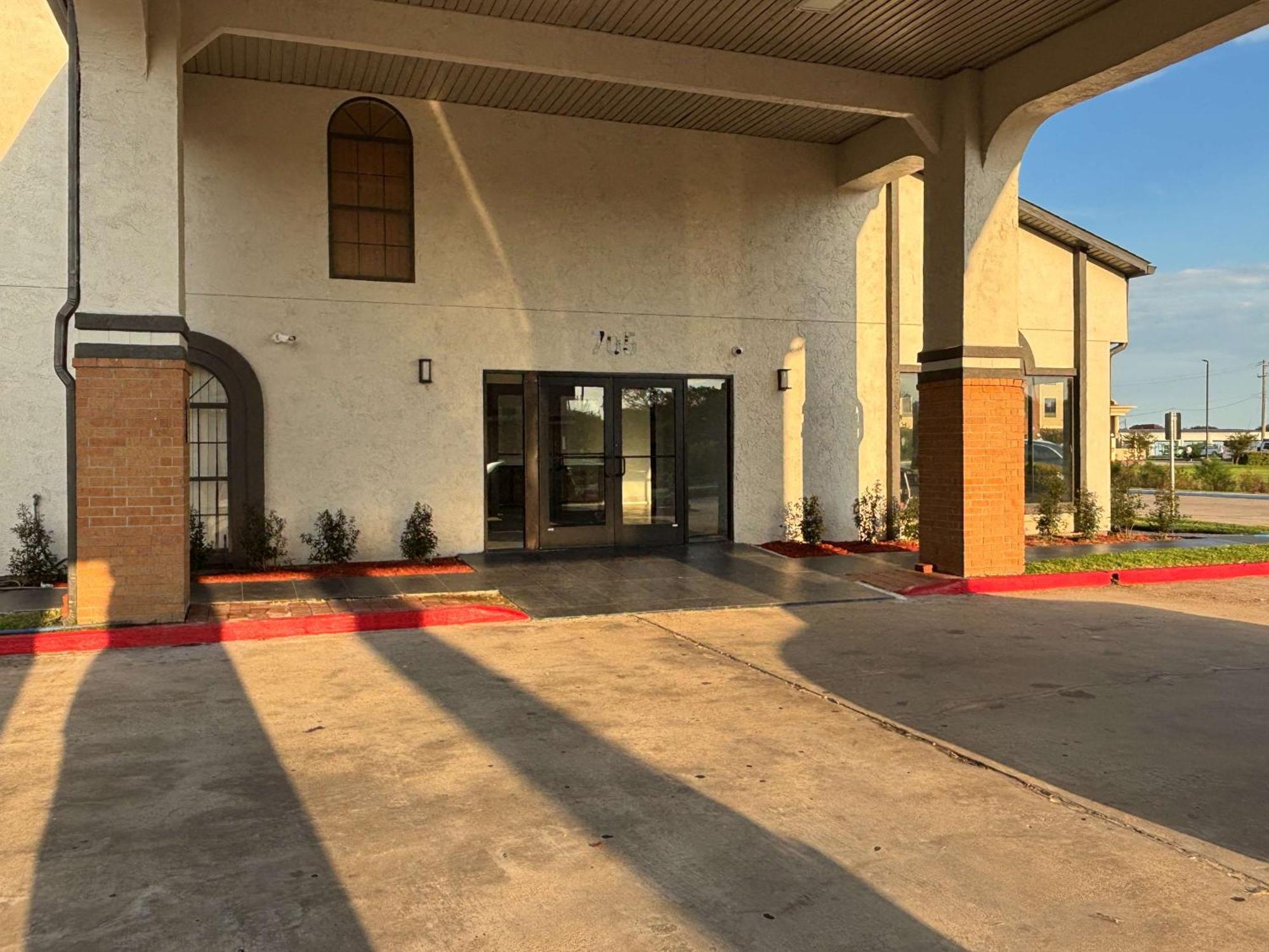 Hotel 6 La Porte, Tx La Porte