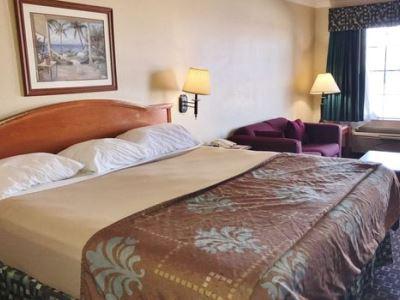 Hotel 6 La Porte, Tx